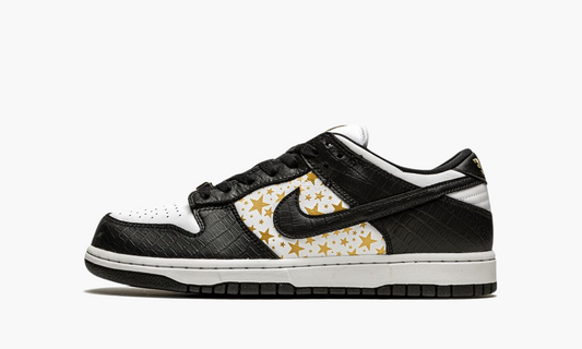Nike SB Dunk Low x Supreme Stars Black