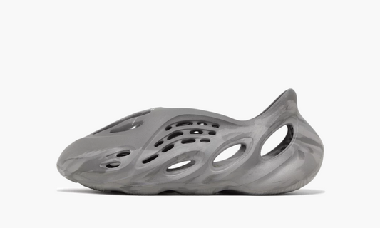 Adidas Yeezy Foam RNNR MX Granite