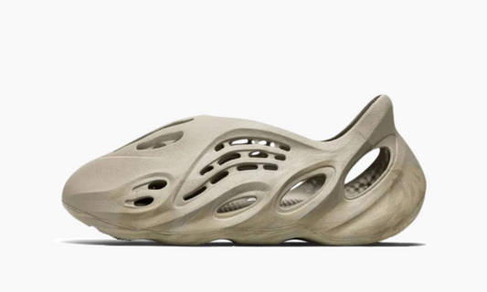 Yeezy Foam RNNR Stone Salt